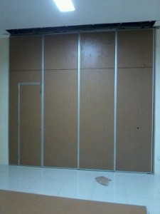 pintu lipat