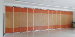 penyekat ruangan